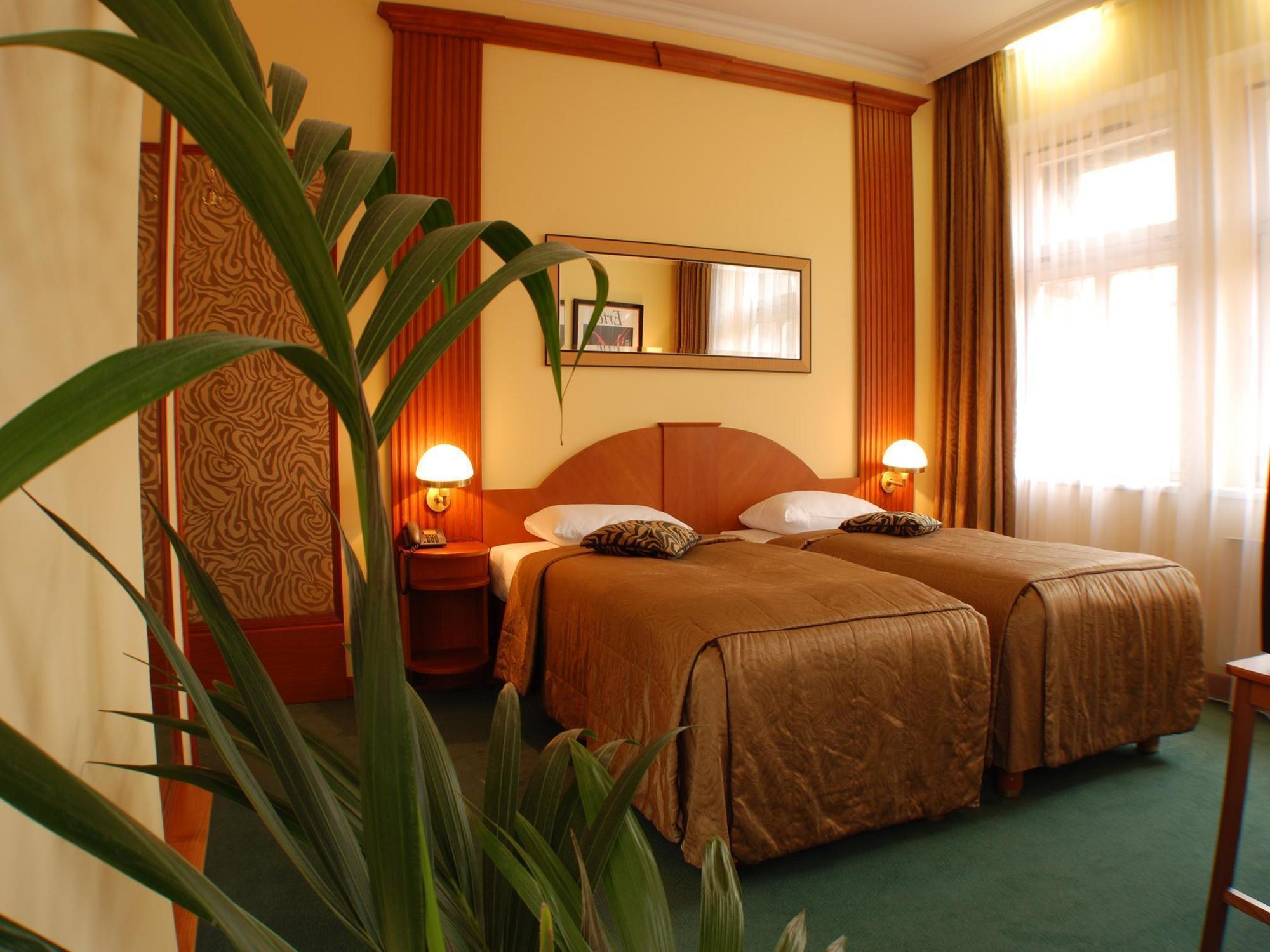 埃斯布里特皇家酒店 布拉格 客房 照片